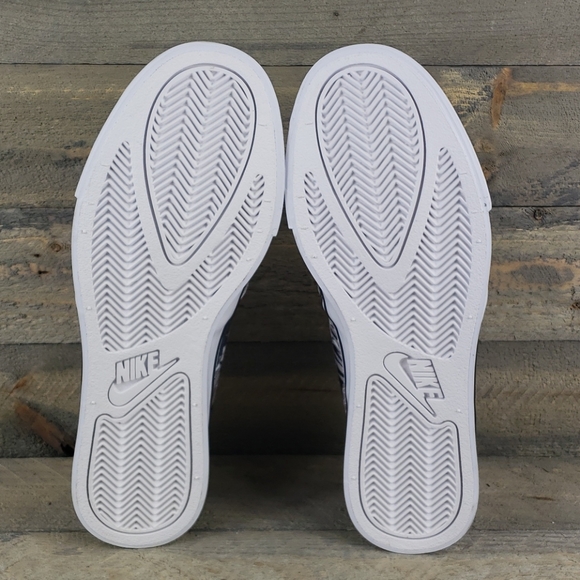Nike Women's Court Royale Acslpse Slip Ons - Picture 6 of 8